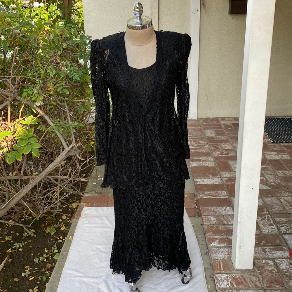 SARA MIQUE VINTAGE BLACK SILK FRENCH LACE - Picture 8 of 16